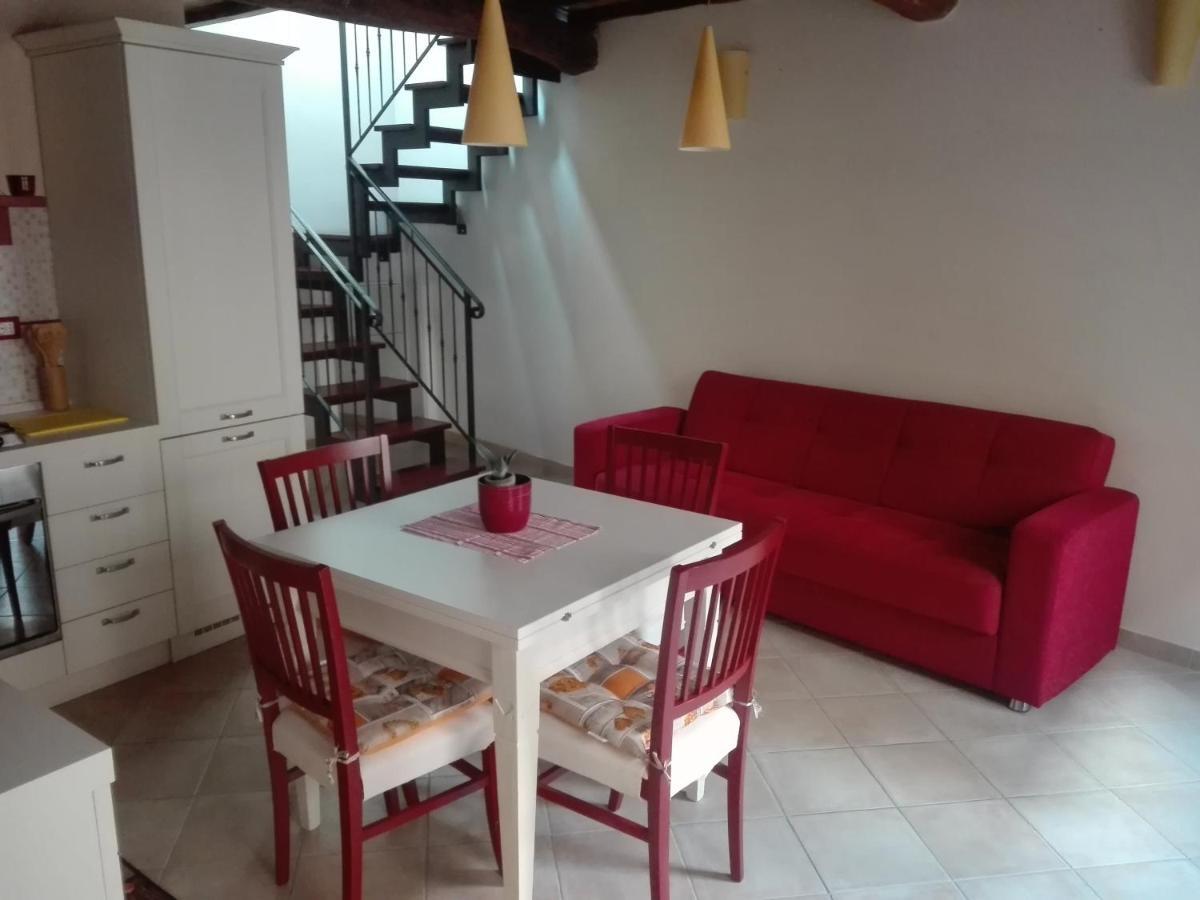 A Ca' Di Gio' Apartment Bedizzano Exterior photo