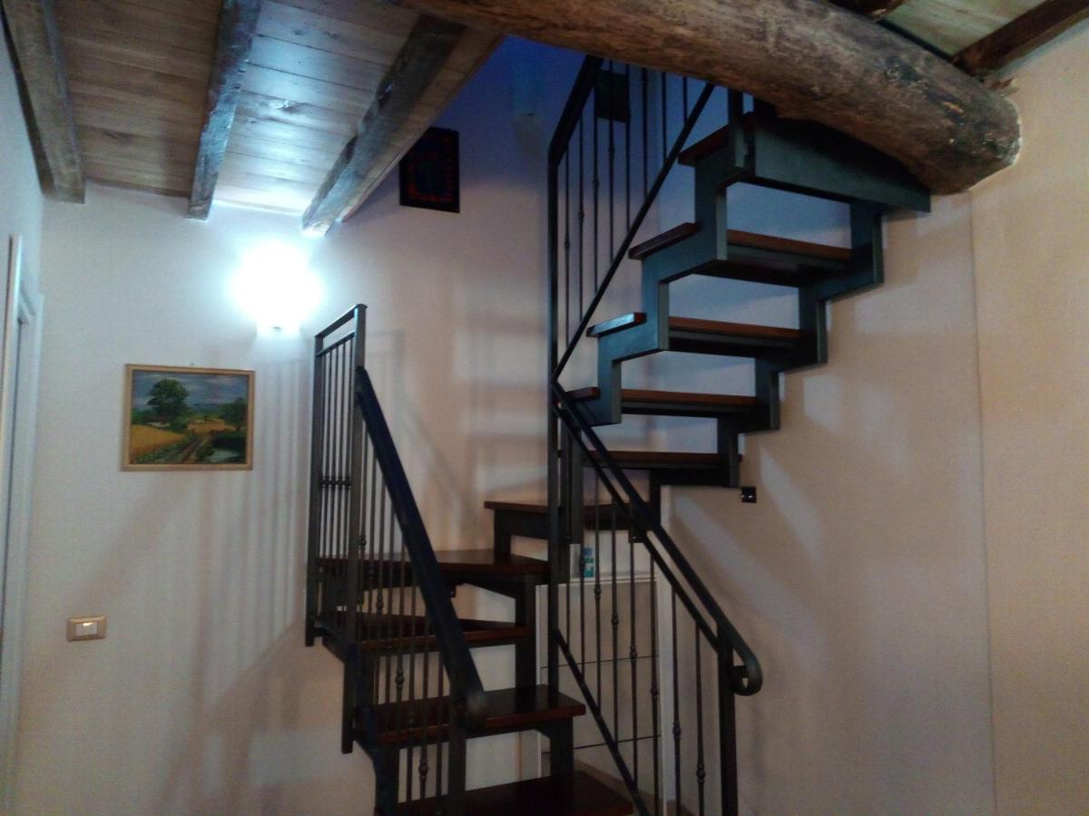 A Ca' Di Gio' Apartment Bedizzano Exterior photo